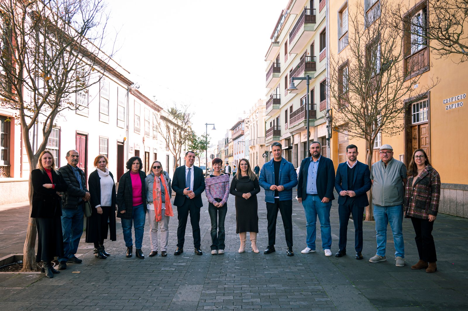 Apertura de la Oficina Municipal de Mayores en La Laguna para mejorar atención y acceso a recursos y servicios.