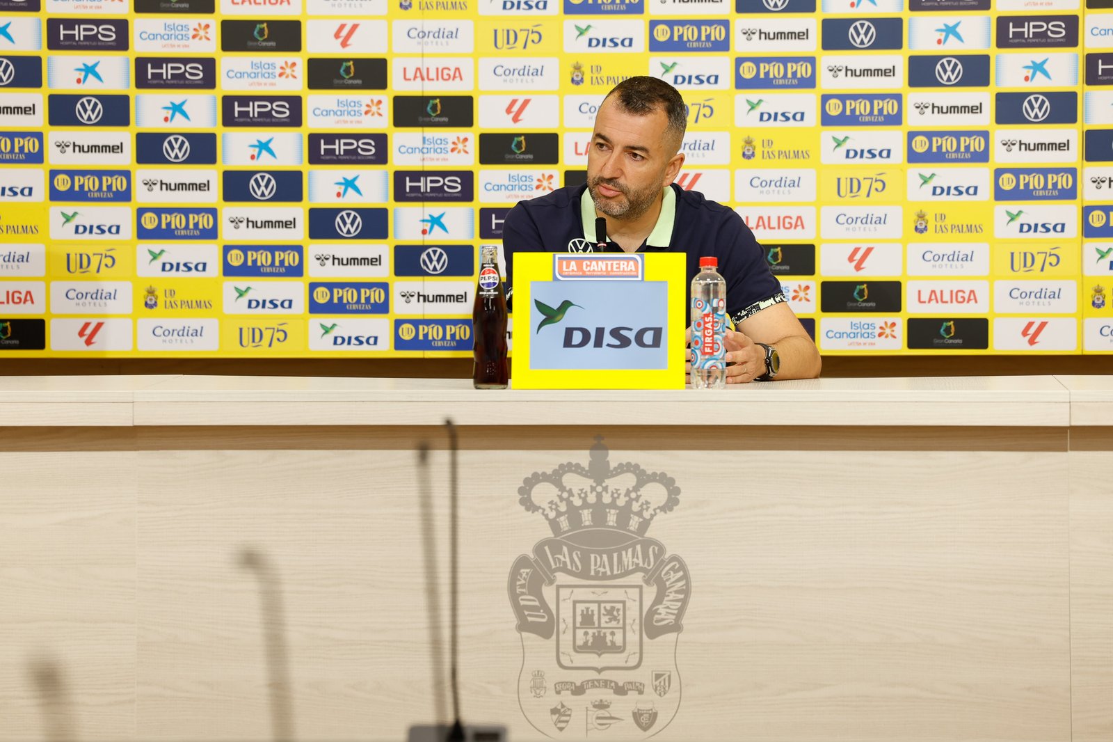 Diego Martínez motiva a UD Las Palmas con posibilidad de cerrar la primera vuelta con 25 puntos.