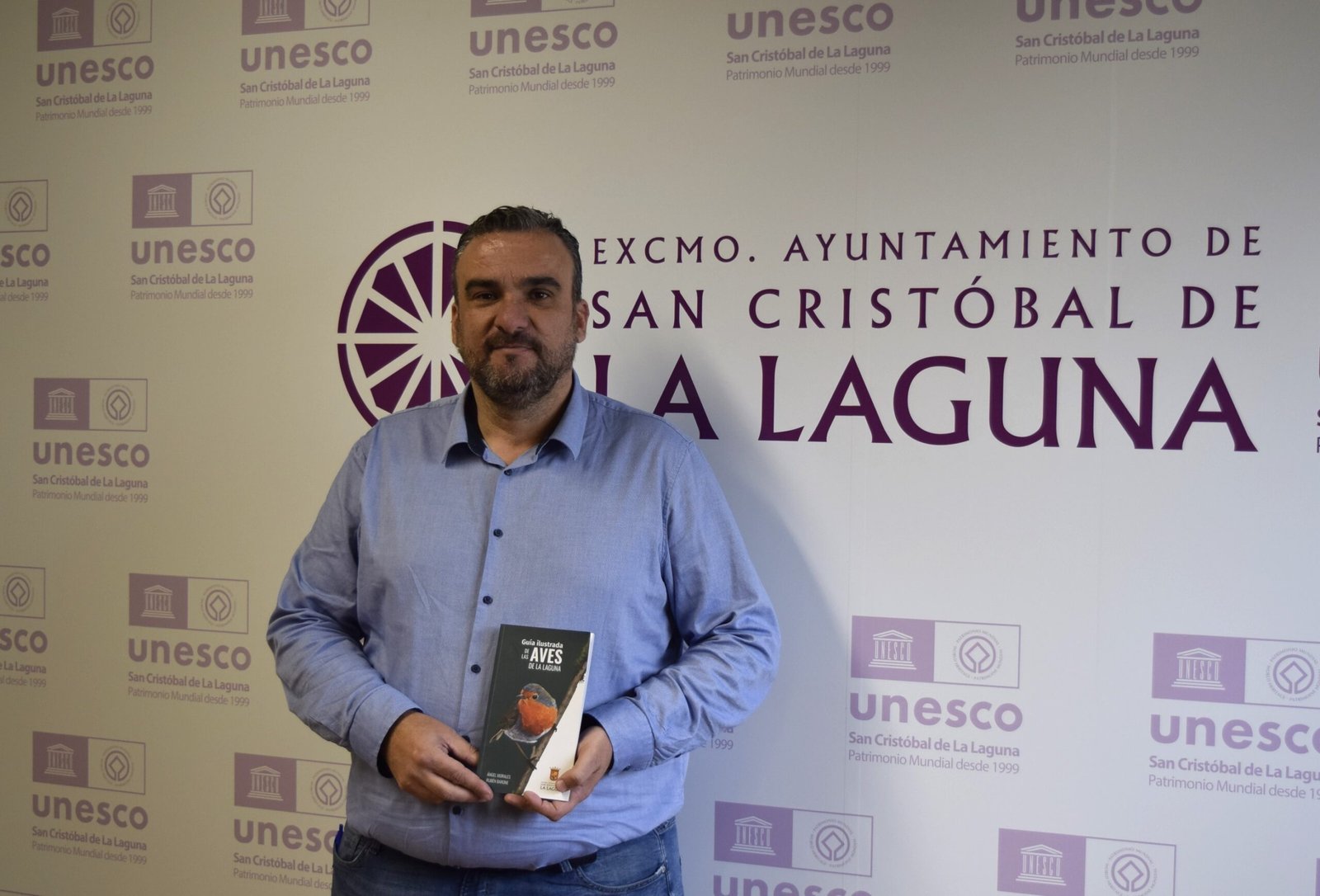 El Ayuntamiento reedita Guía Ilustrada de Aves de La Laguna en compromiso con biodiversidad
