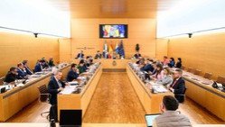 Cabildo solicita al gobierno español envío gratuito en régimen fiscal.