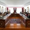 El Consejo Local de Arona aprueba la creación y la concesión de licencias de cuatro taxis para automóviles