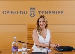 El desempleo en Tenerife disminuye un 7,3% y el empleo crece por encima de la media canaria.