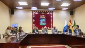 La primera visita de Poli Suárez a Cabildo El Hierro