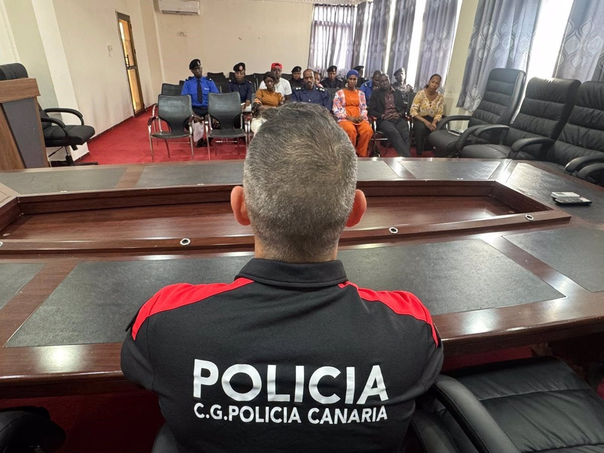Violencia en zonas turísticas de Gambia: veinte policías canarios involucrados
