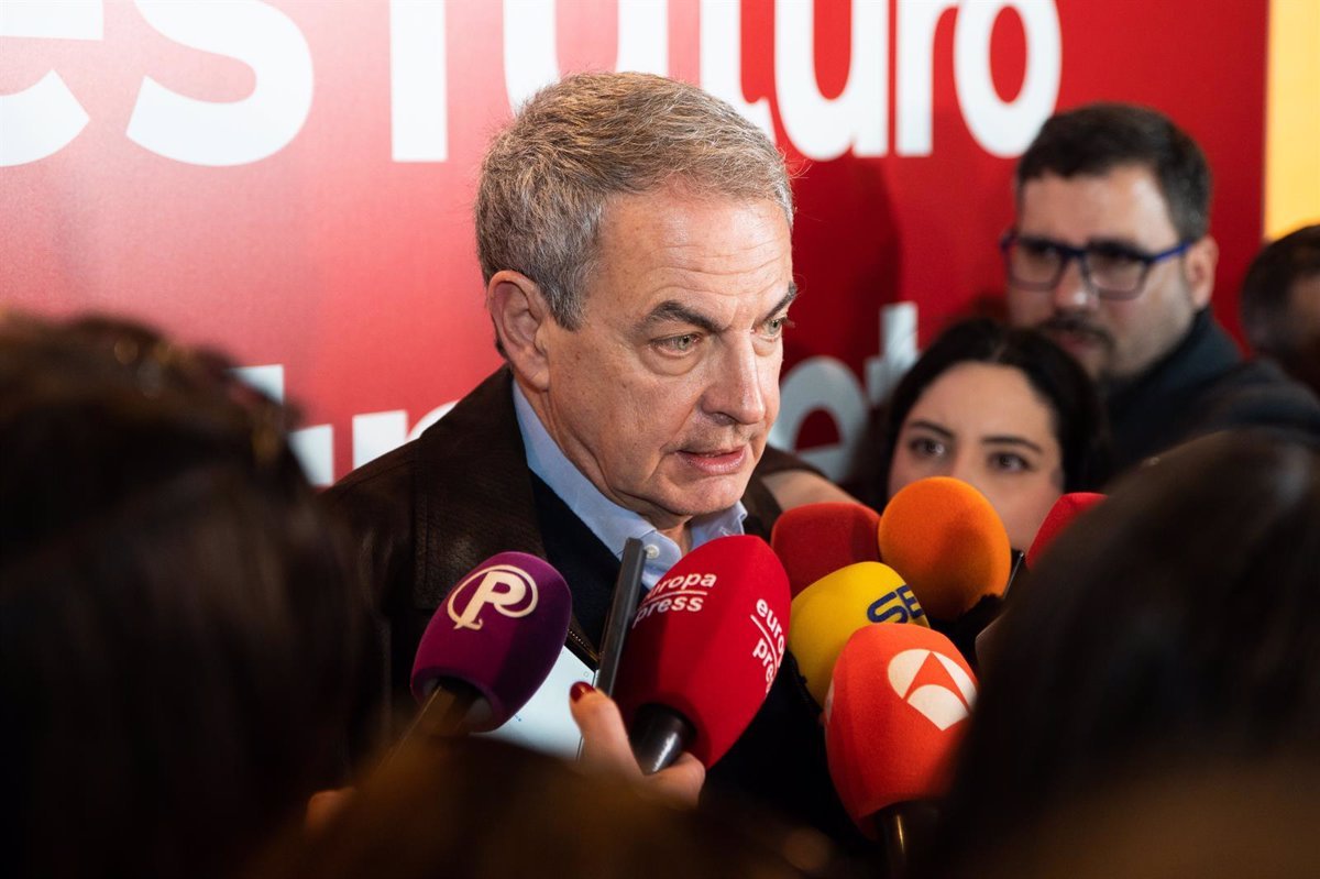 Zapatero y Bono participan en conferencia por la paz en el Sáhara