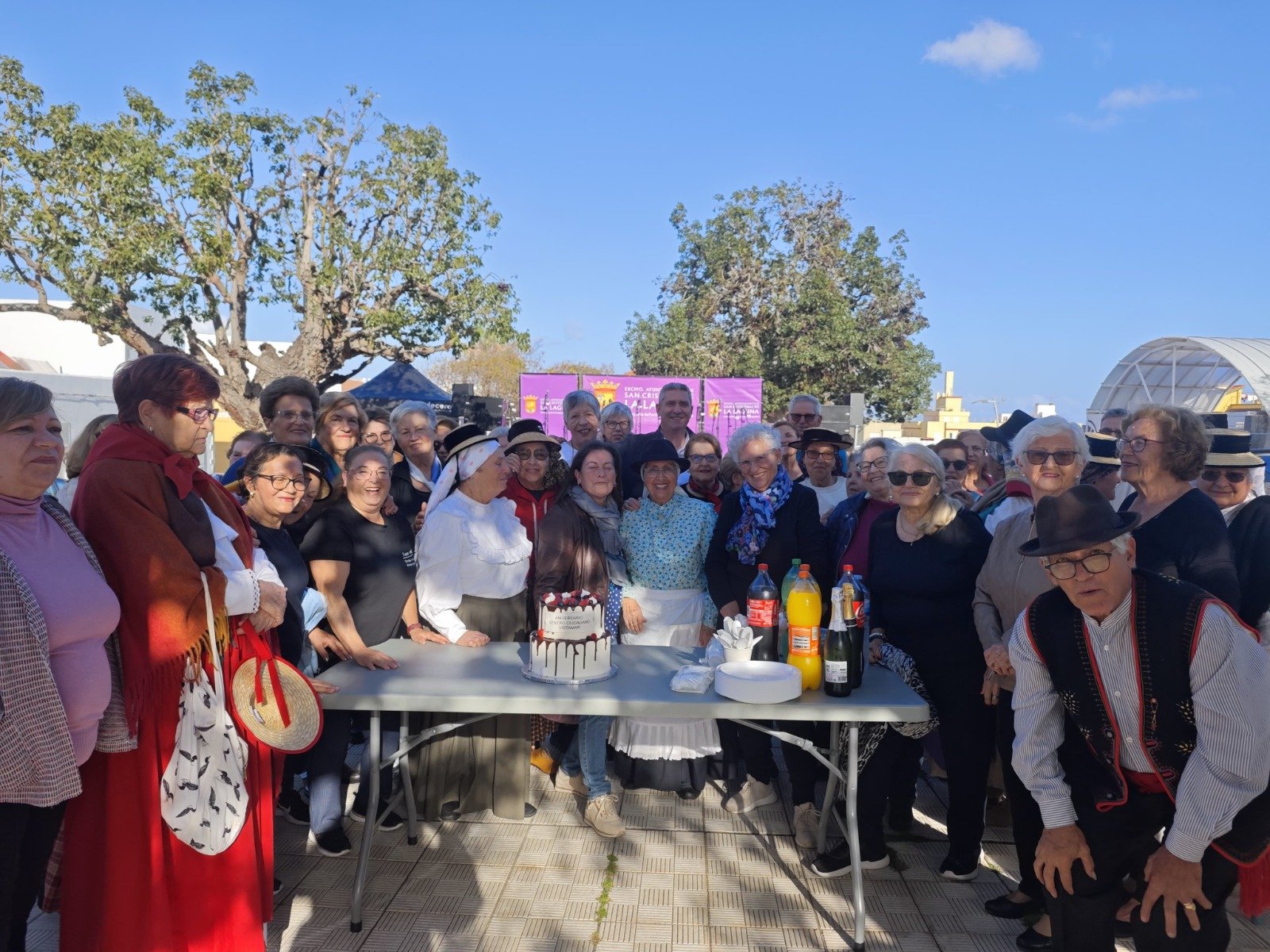 Celebración del 19º aniversario de los centros ciudadanos de Vistamar y Las Chumberas