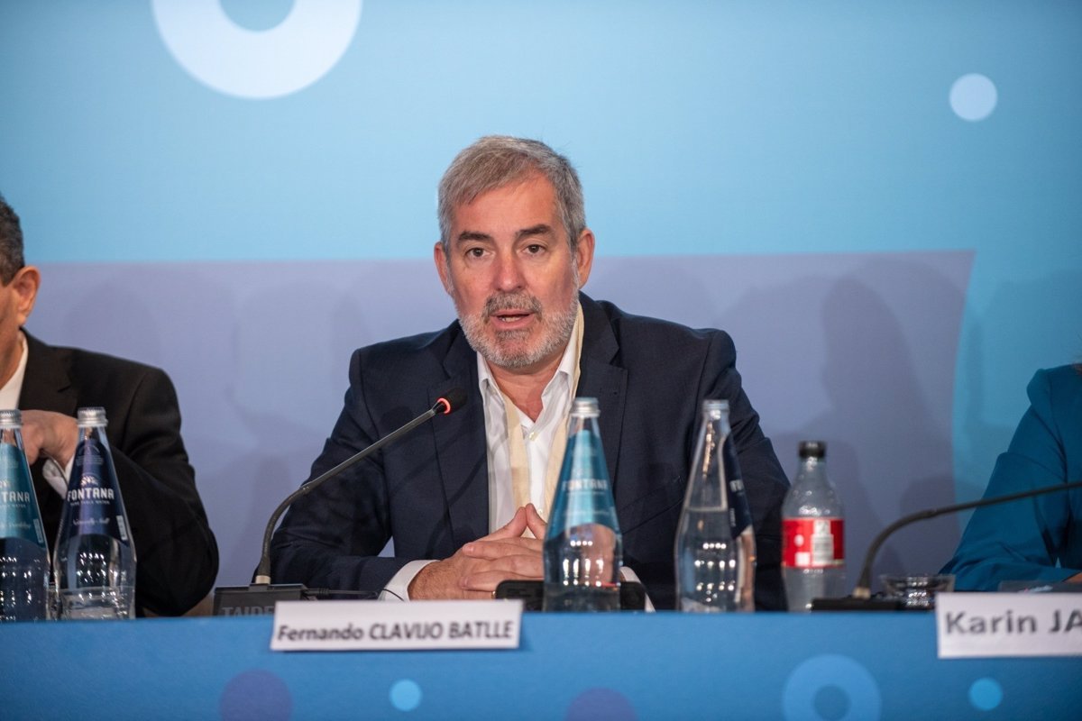 Clavijo espera colaboración tras salida del decreto a pesar de partidos que quieren dirigir España