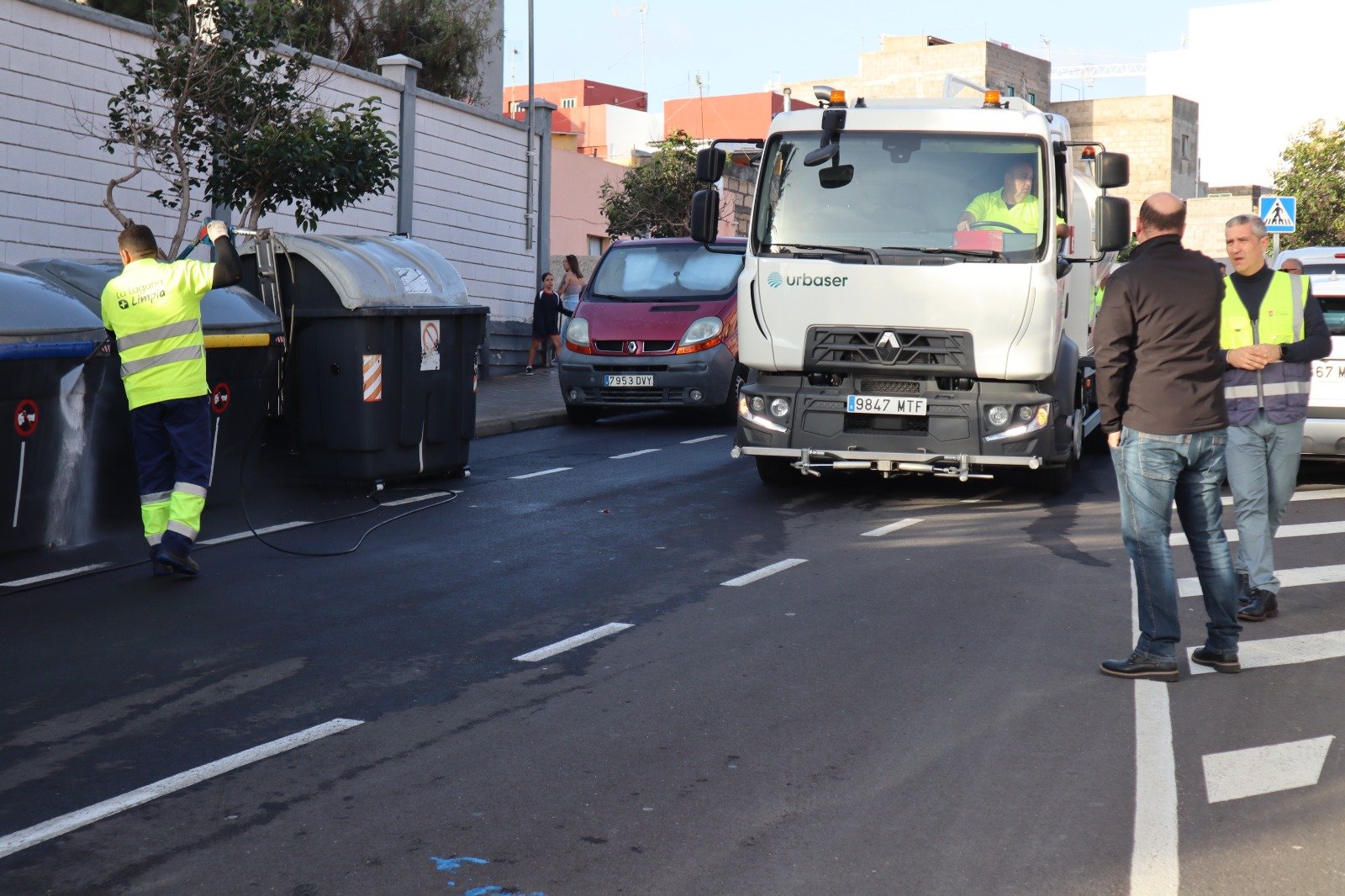 La Laguna intensifica desbroce y limpieza en calles del municipio