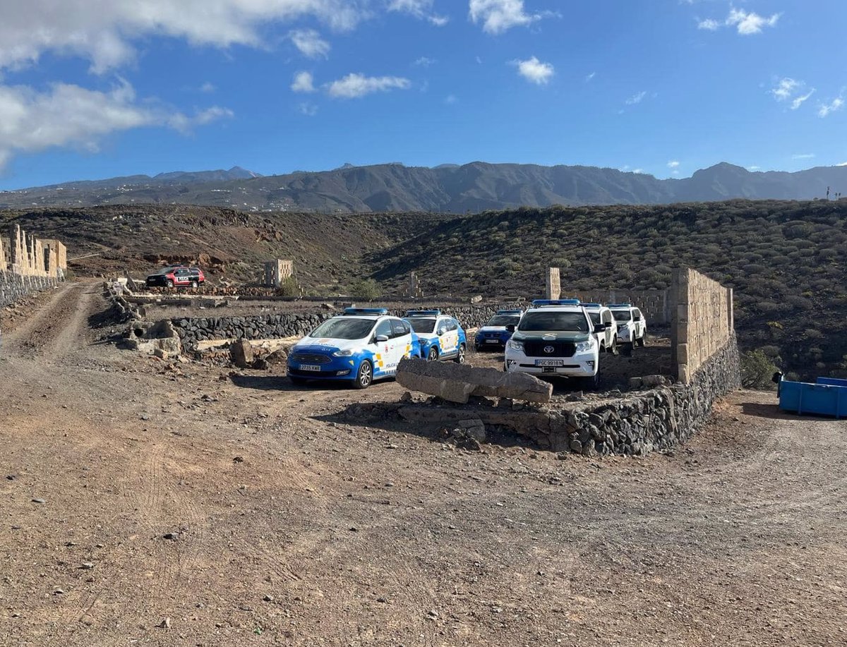 Levantadas 68 actas de infracción y retirados 750 kilos de residuos en La Caleta de Adeje (Tenerife)