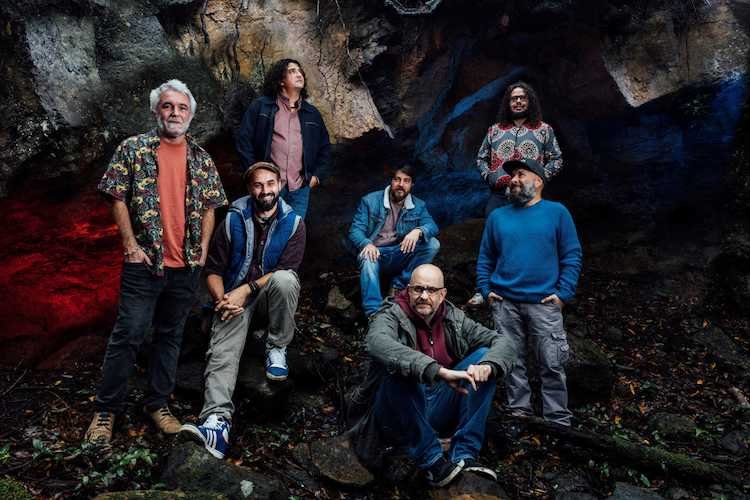 Presentación de ‘Kamikaze Politikz’ de The Conqueror Project en el Teatro Leal