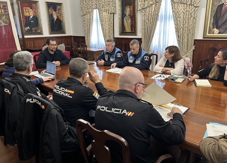 Propuesta de la Policía Local para asumir más casos de violencia de género