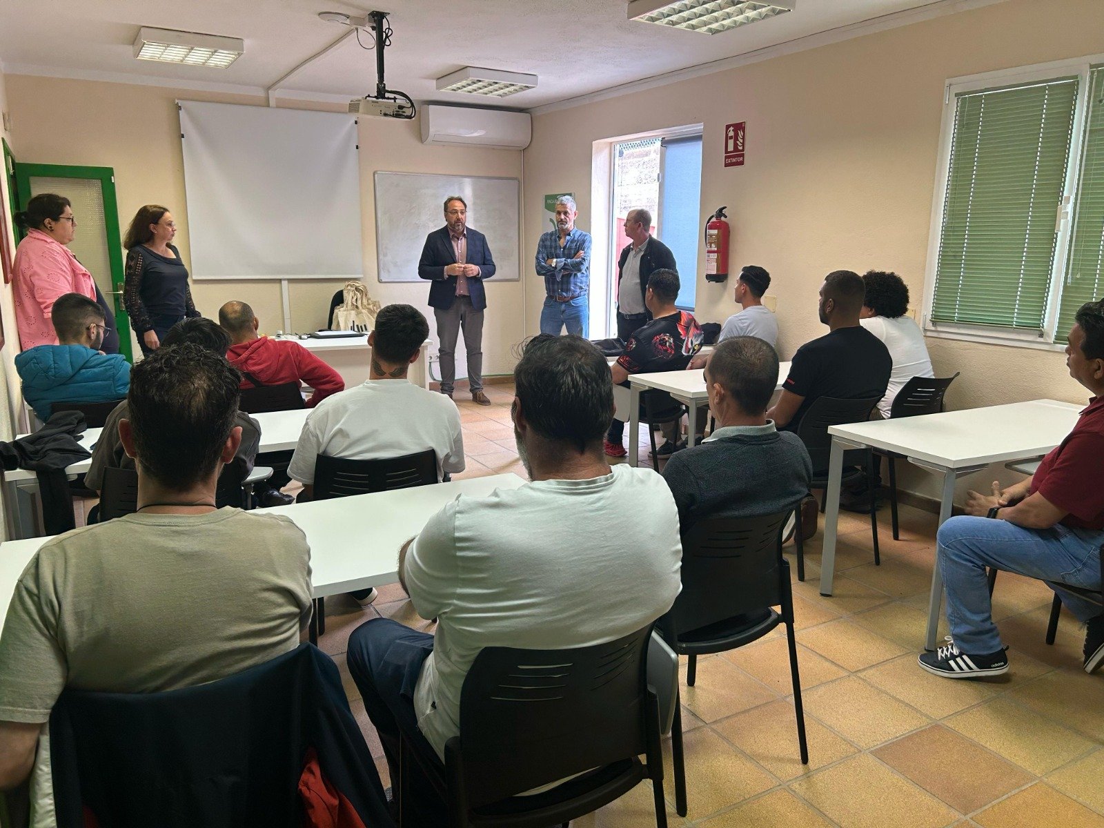Concluyen cursos de mantenimiento y rehabilitación de edificios en La Palma