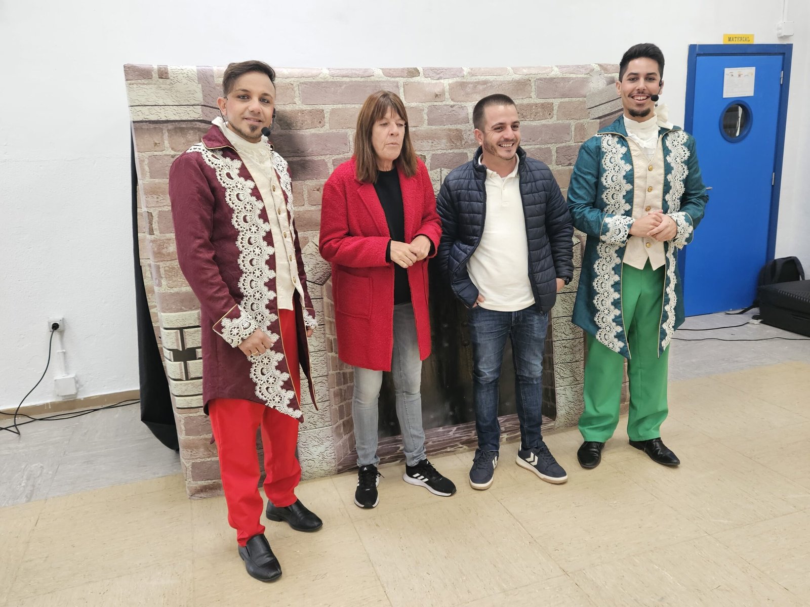 ‘El castillo mágico visita el CEIP San Benito por el Día del Libro en La Laguna’