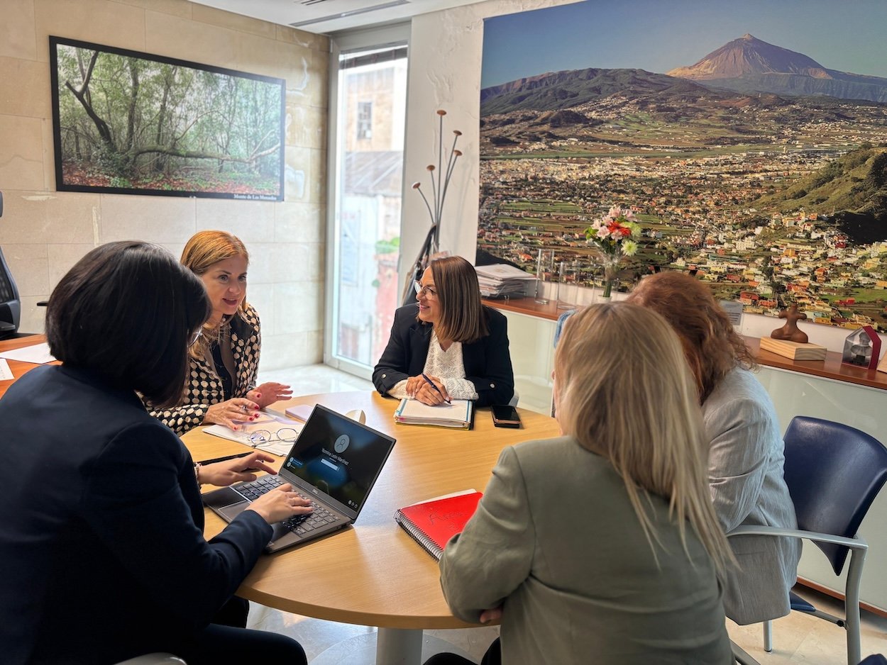 La Laguna y el Cabildo de Tenerife fortalecen cooperación en atención social