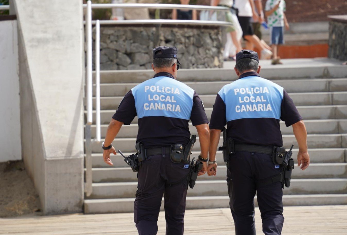 La Policía Local de Arona frustra intento de robo en supermercado