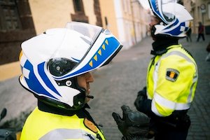 La Laguna adquiere 40 cascos de alta gama para la Policía Local