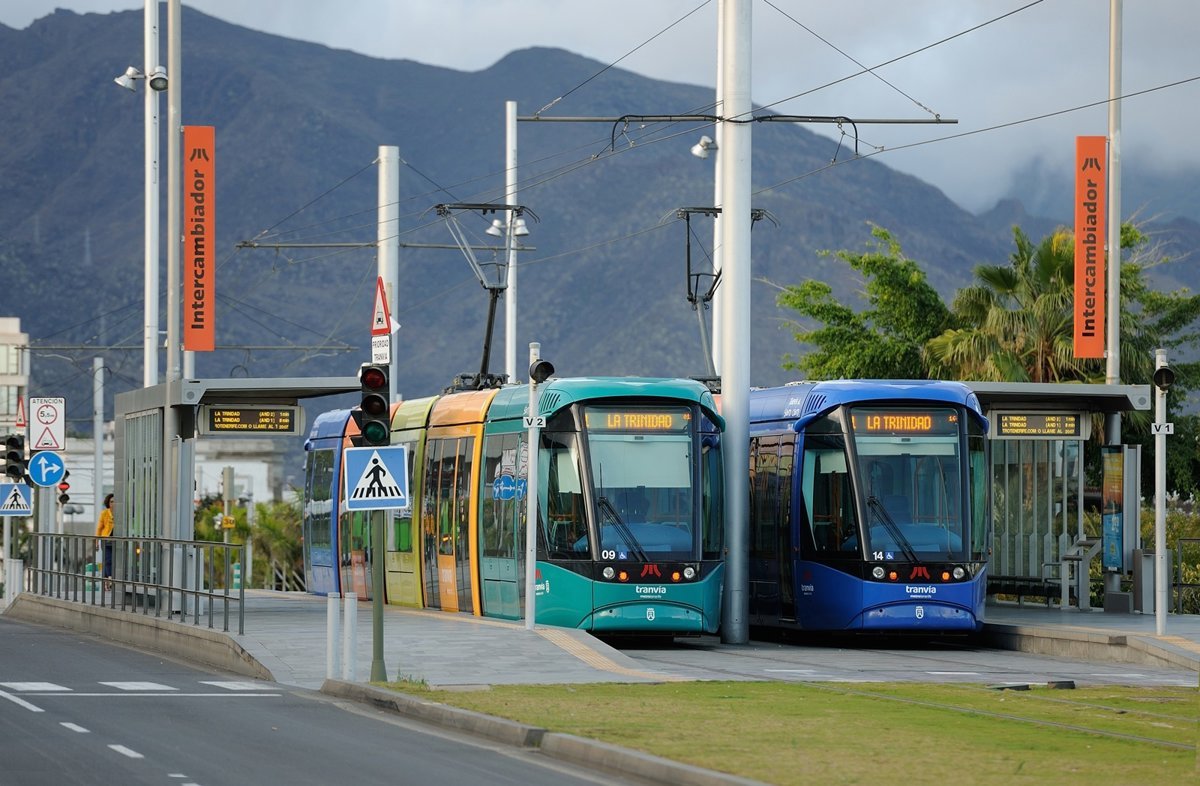 Cambios en el servicio del Tranvía de Tenerife con la llegada del verano