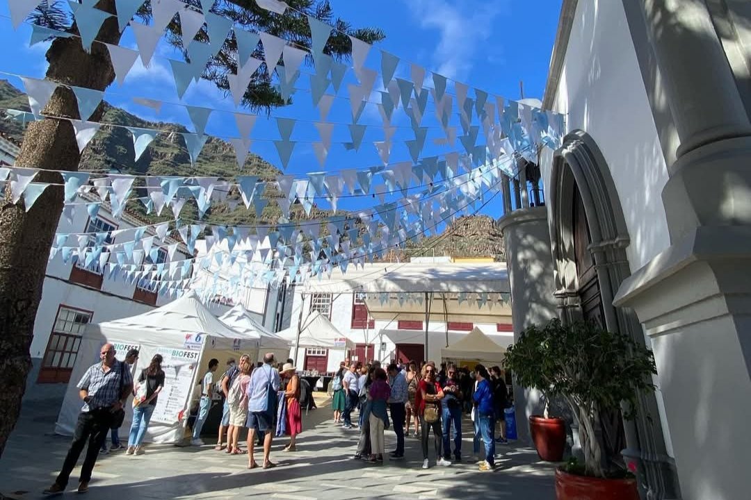 Imagen de El Cabildo afianza su compromiso con la sostenibilidad, el patrimonio y el producto local en el BioAgulo Fest