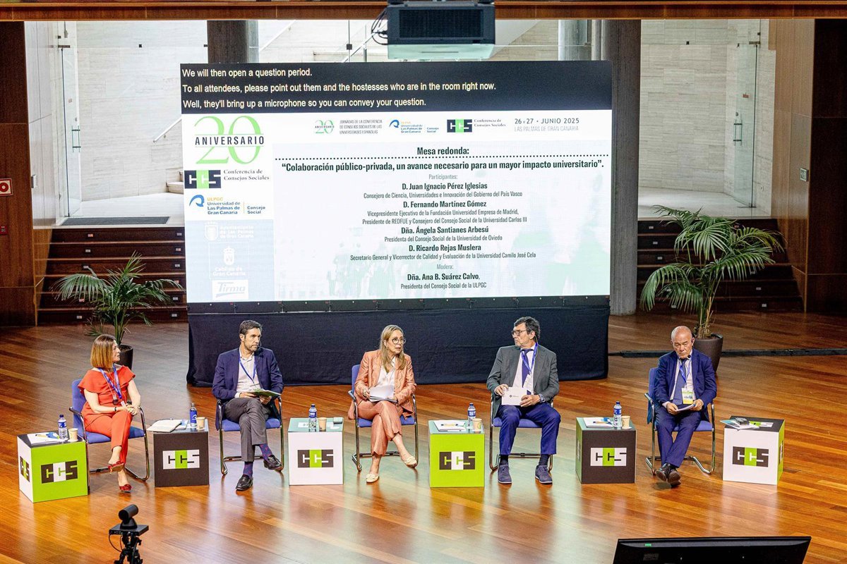 Reclaman una universidad más «conectada» y emprendedora