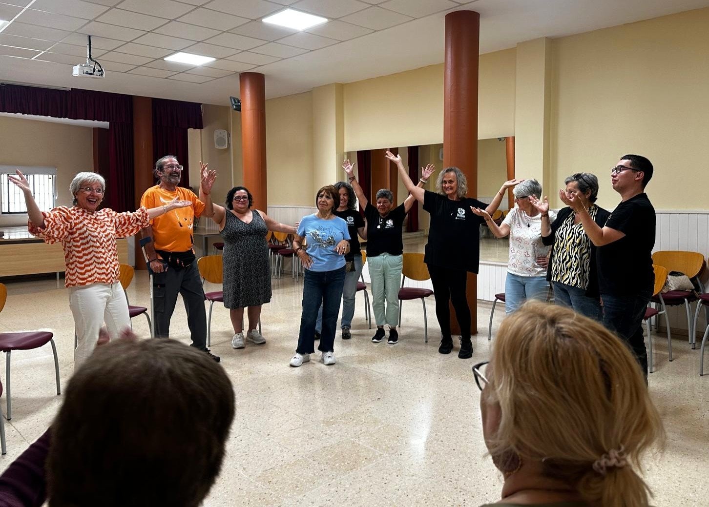 Uniendo jóvenes y mayores en La Laguna a través del teatro para desterrar prejuicios sobre la edad