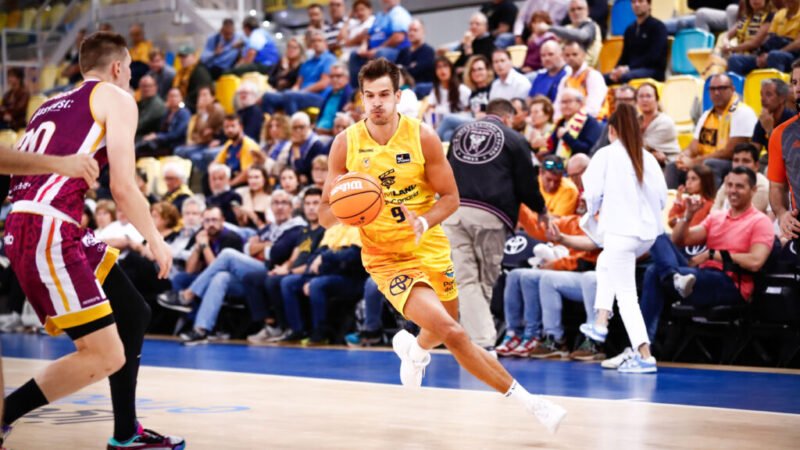 XV Torneo Internacional de Baloncesto – Ciudad de Cagliari, un desafío en la pretemporada amarilla