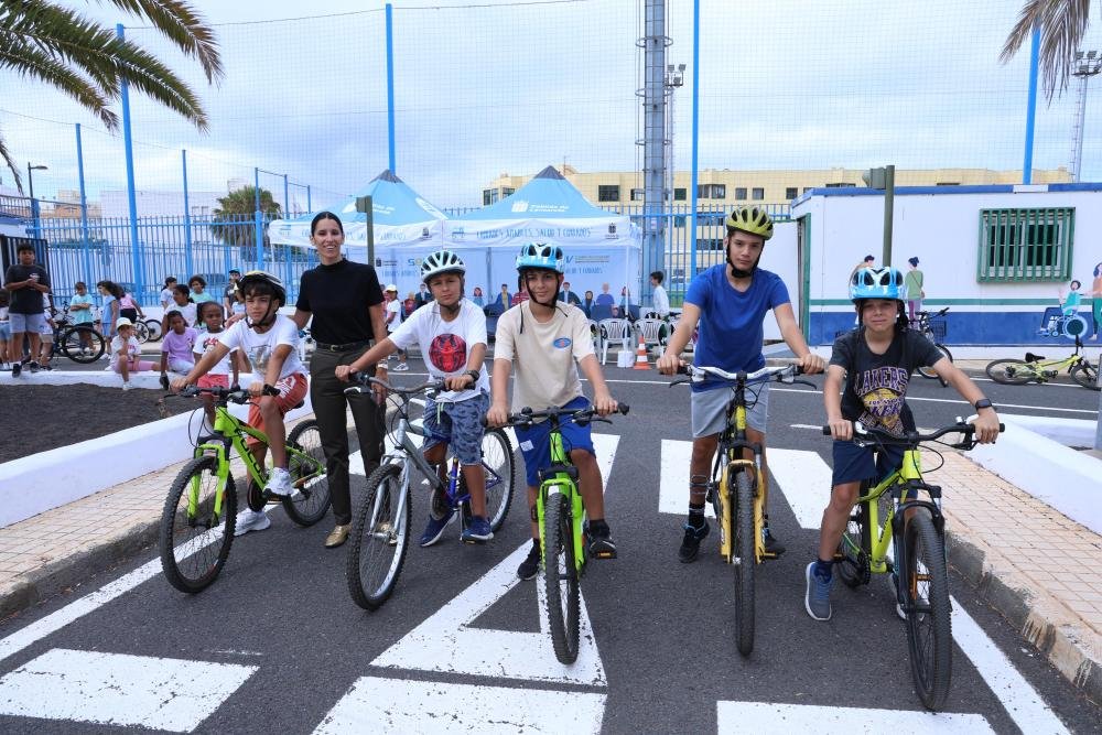 Comienza el programa «Actívate Biciandando» para niños en Lanzarote.
