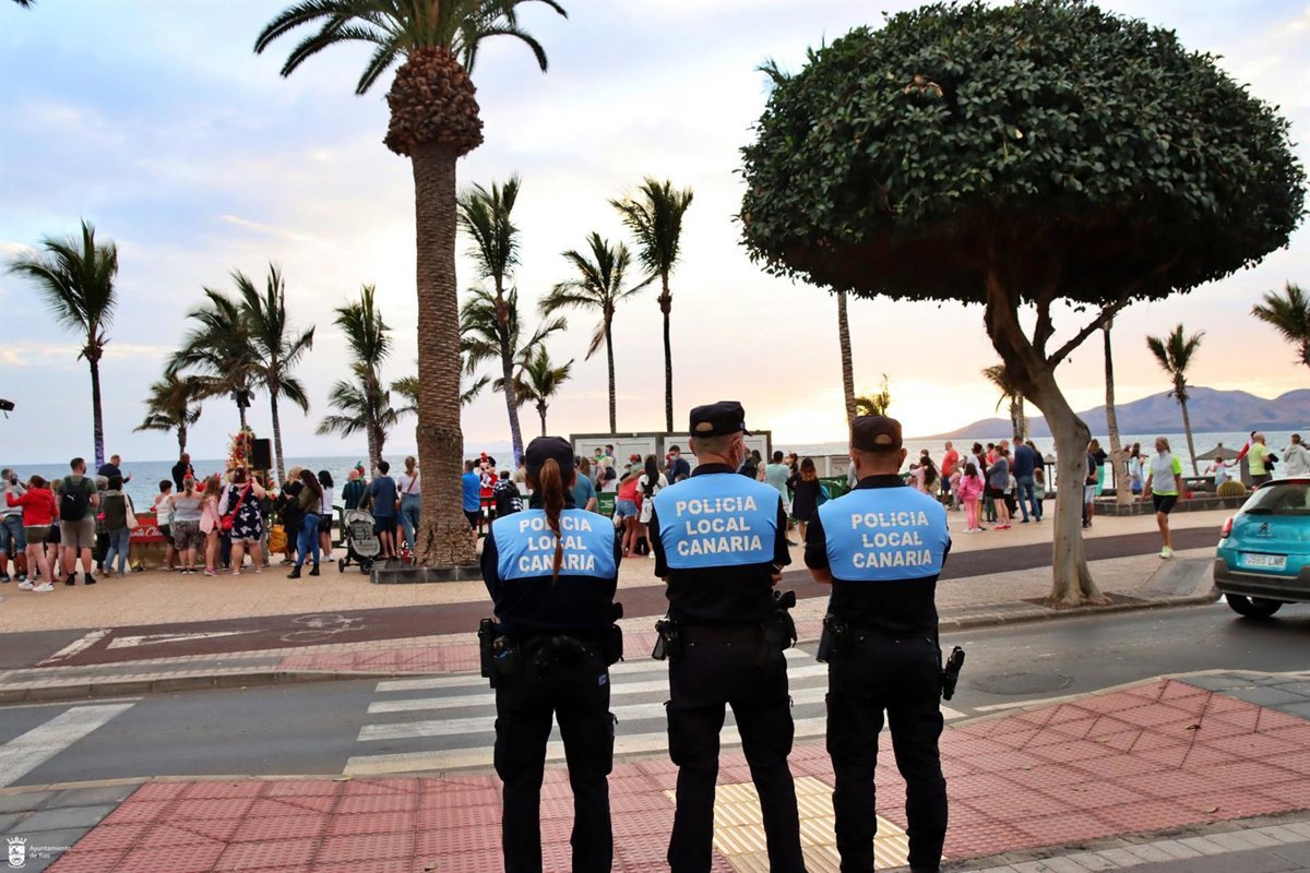 Detenidas 4 personas por robos y hurtos en Tías durante el fin de semana.