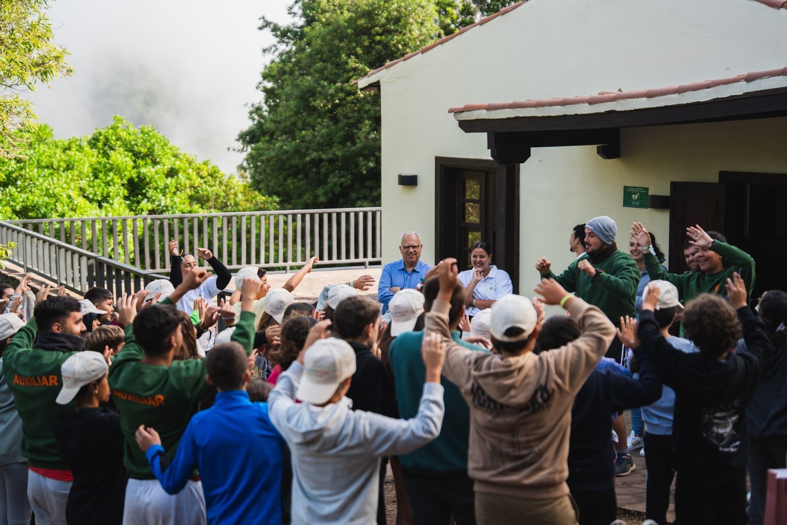 El Campamento de El Cedro promueve la convivencia y el respeto en La Gomera.