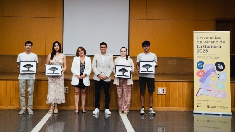 Exposición de trabajos académicos en la Universidad de Verano de La Gomera