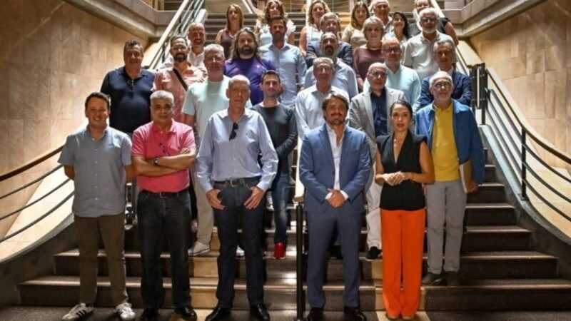 Patronales y sindicatos firman convenio turístico en Tenerife con aumento salarial del 13,5%