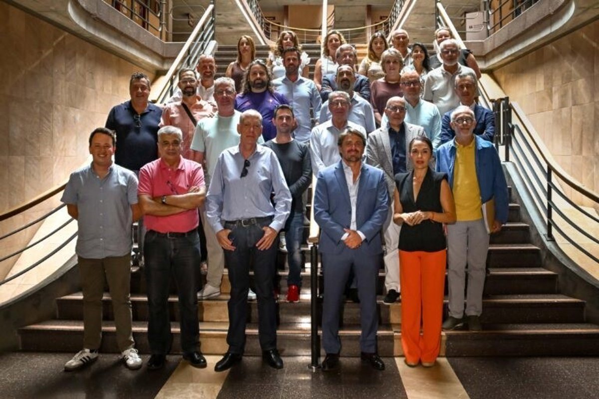 Patronales y sindicatos firman convenio turístico en Tenerife con aumento salarial del 13,5%