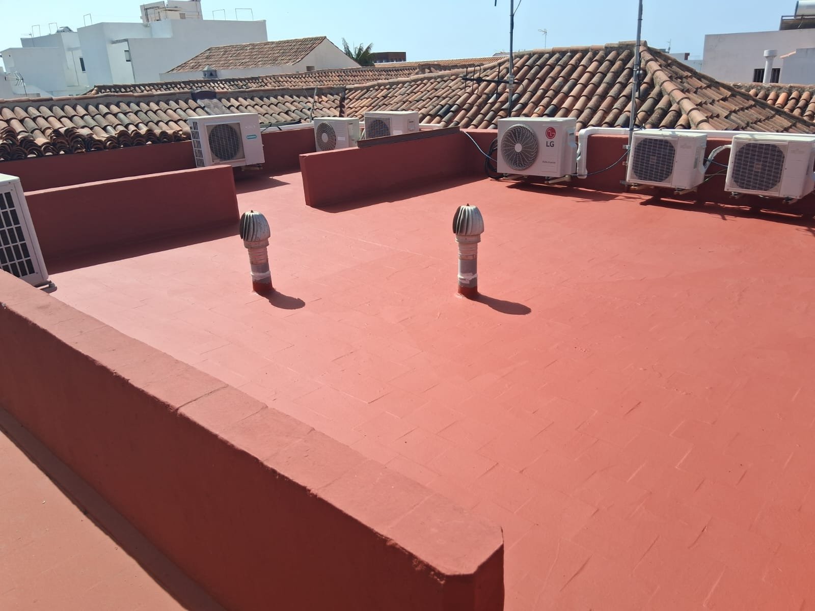 Acondicionamiento de centros de día en La Laguna