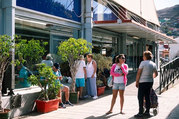 El Ayuntamiento de La Laguna mejora la accesibilidad del Mercado Municipal