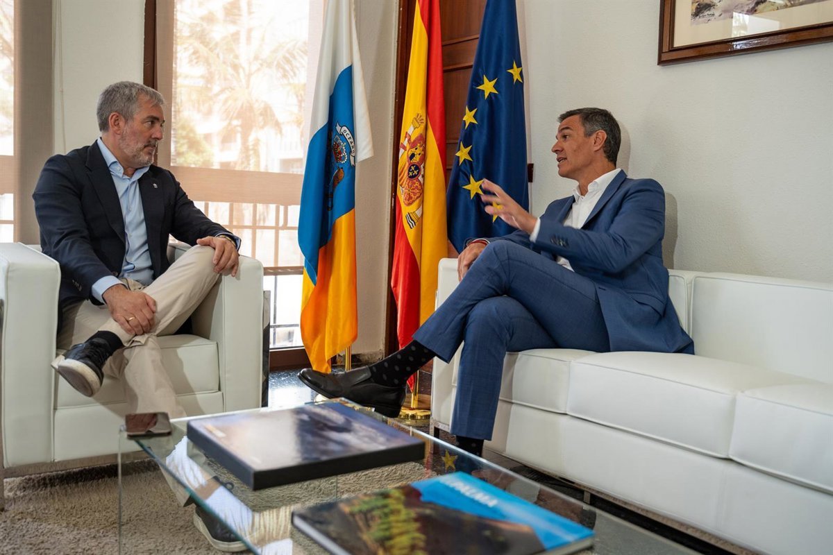 El presidente de Canarias confiado en reunirse con Sánchez antes de fin de agosto