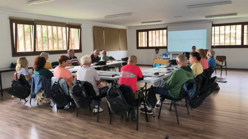 Formación para mejorar empleabilidad de mayores de 60 años en La Gomera