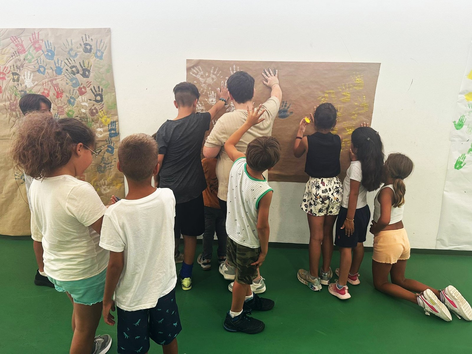 La Laguna finaliza sus campamentos de verano con éxito promoviendo el ocio saludable y la participación de más de cien niños.