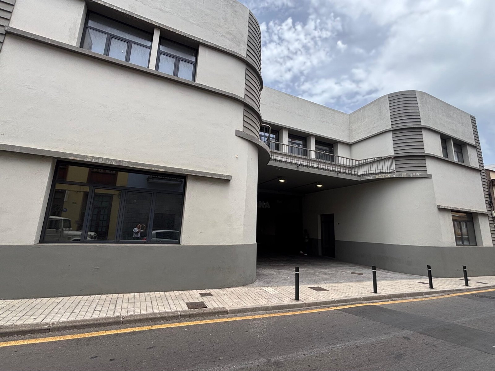 La Laguna transformará cocheras en centro de mayores y discapacidad