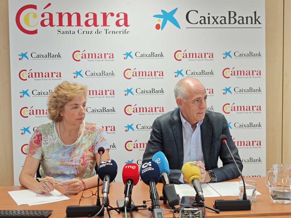 La economía canaria se impulsa por la demanda interna, el turismo y el empleo en el segundo trimestre de 2025.