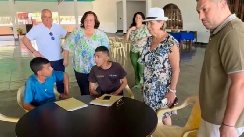 Programa de apoyo a canarios en el exterior por parte del Gobierno de Canarias