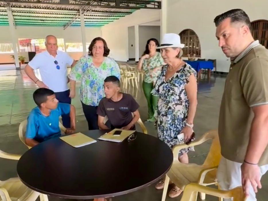 Programa de apoyo a canarios en el exterior por parte del Gobierno de Canarias