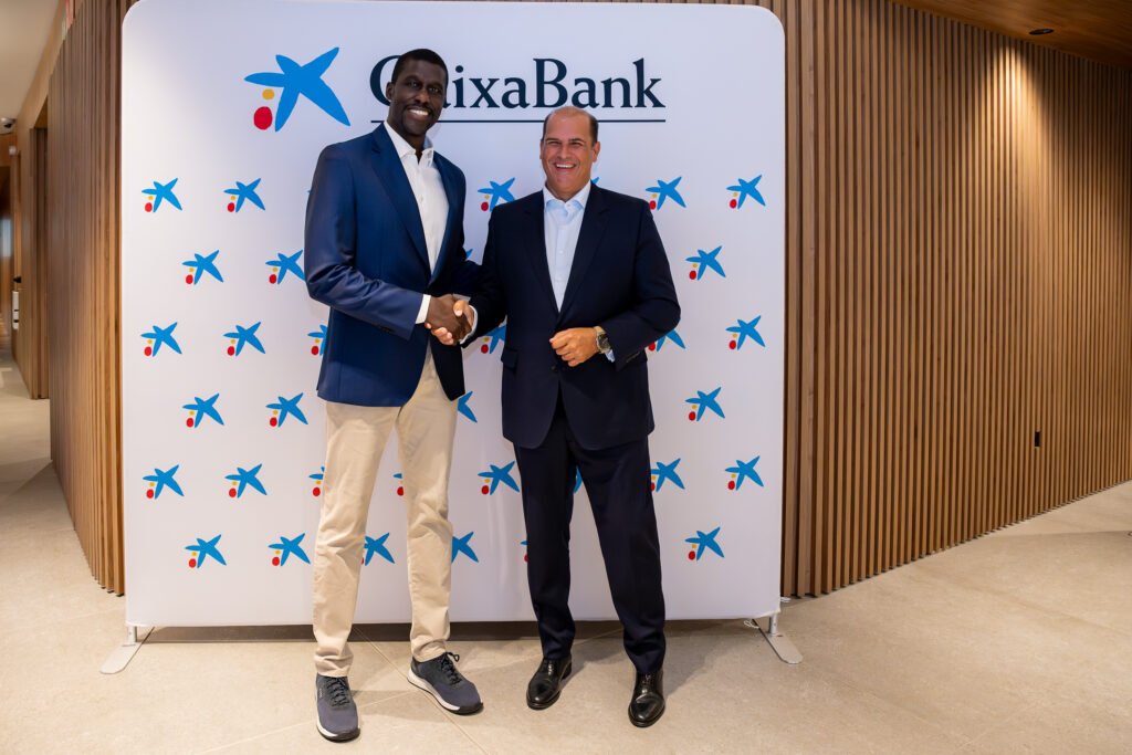 Caixabank renueva como patrocinador oficial del Gran Canaria Basketball Club, impulsando la base joven y el talento
