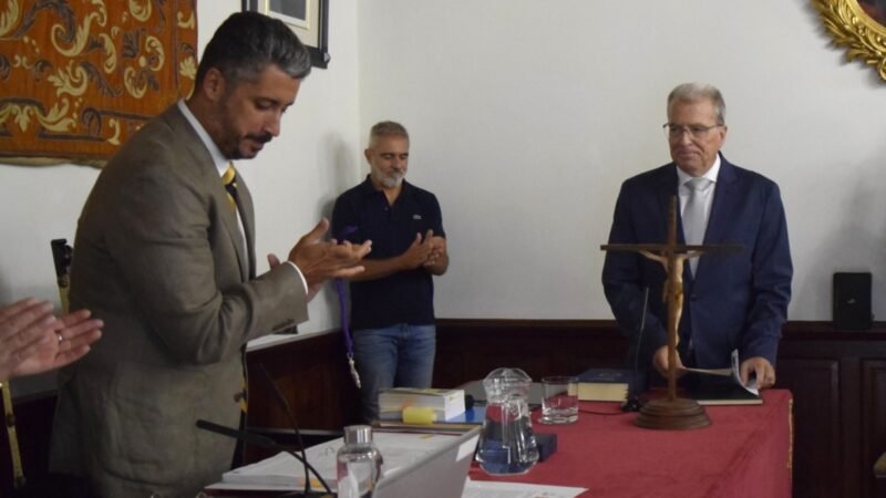 Alberto Jorge asume como concejal en el Ayuntamiento de La Laguna