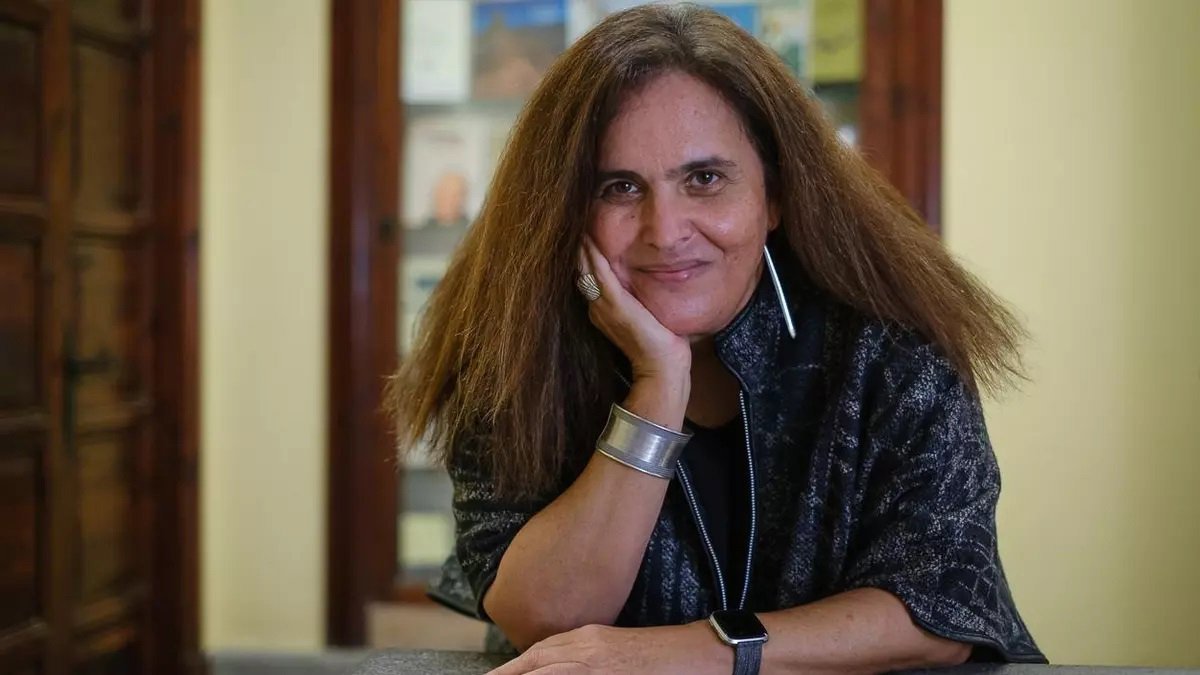 Alicia Llarena distinguida por el Gobierno de Canarias en el ‘Día de las Escritoras’