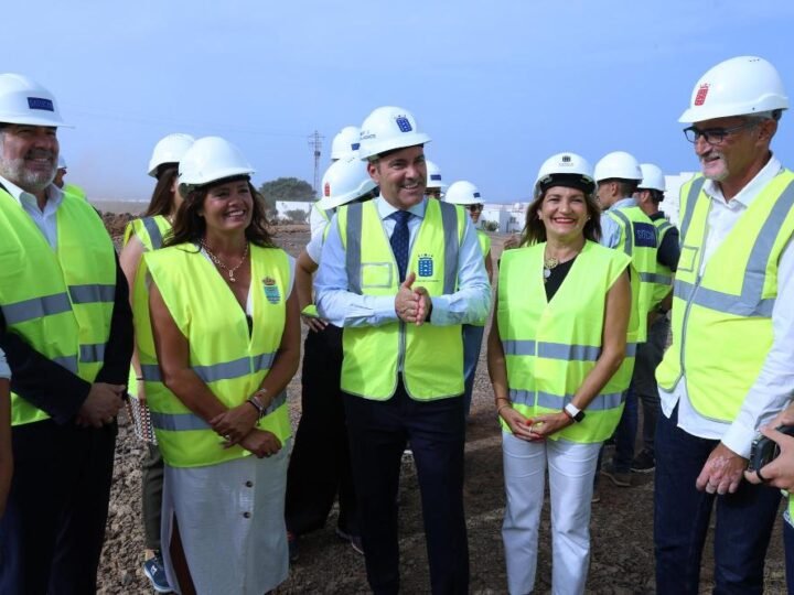 Construcción del Centro Sociosanitario para Mayores de Tahiche en Lanzarote, un hito histórico para la isla.