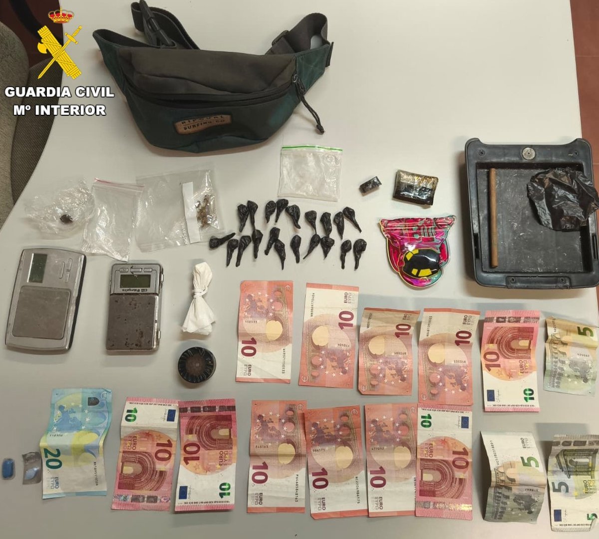 Detienen a hombre con varios tipos de droga en fiestas de Famara en Lanzarote