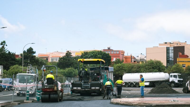 El Ayuntamiento de La Laguna realiza tres actuaciones de reasfaltado.