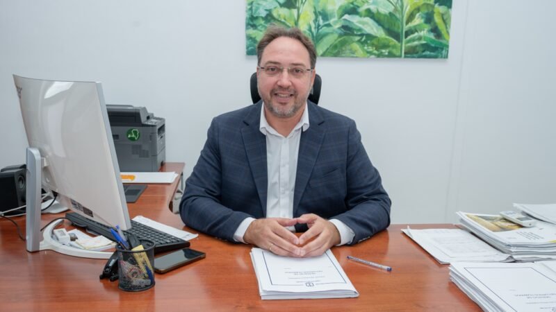 El Cabildo de La Palma contrata a 46 desempleados para proyecto de sostenibilidad.