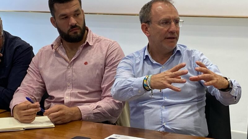 El Cabildo repavimenta la LP-3 para mejorar acceso al Hospital y polígono