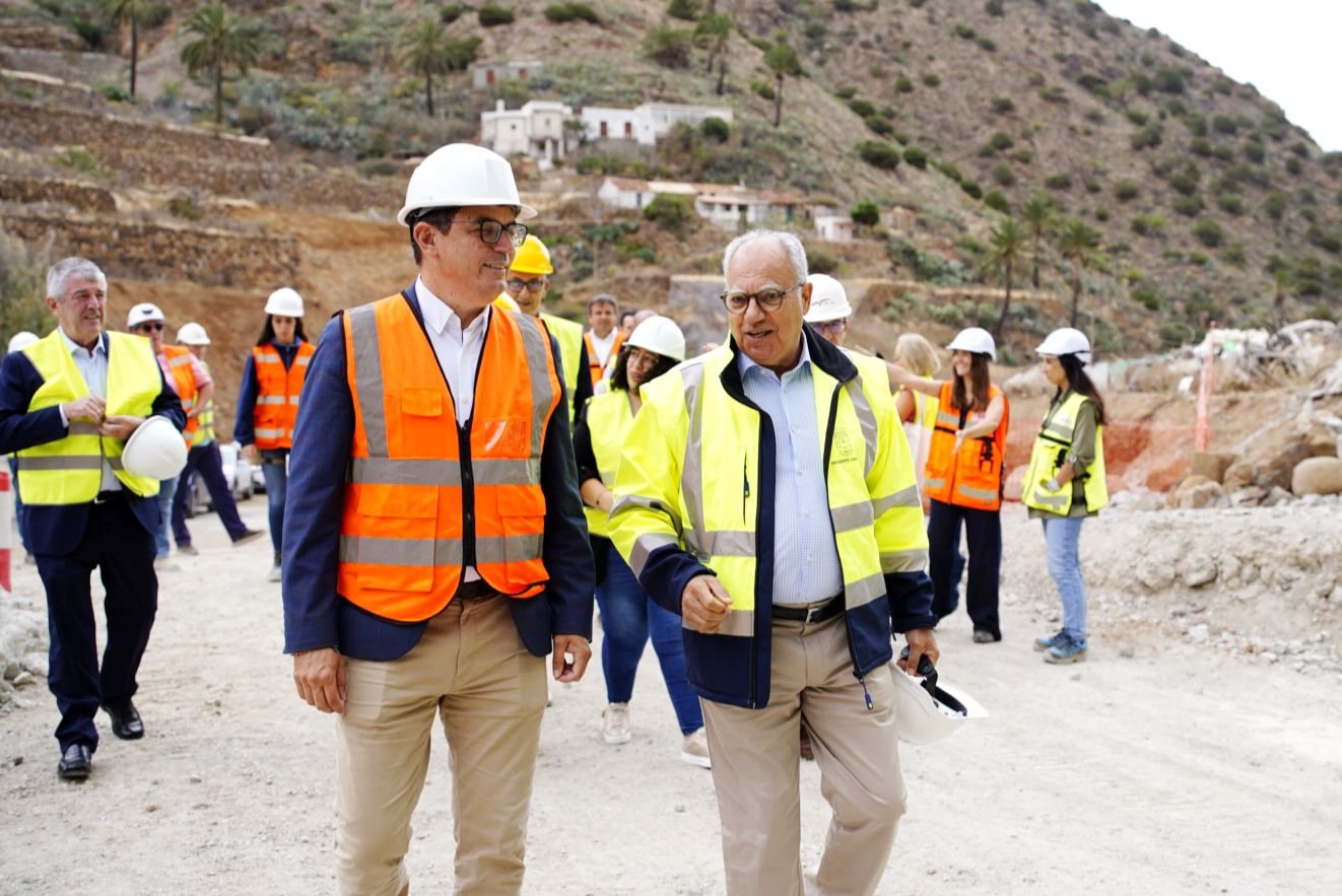 Gobierno de Canarias y Cabildo de La Gomera finalizan cale del túnel de Vallehermoso