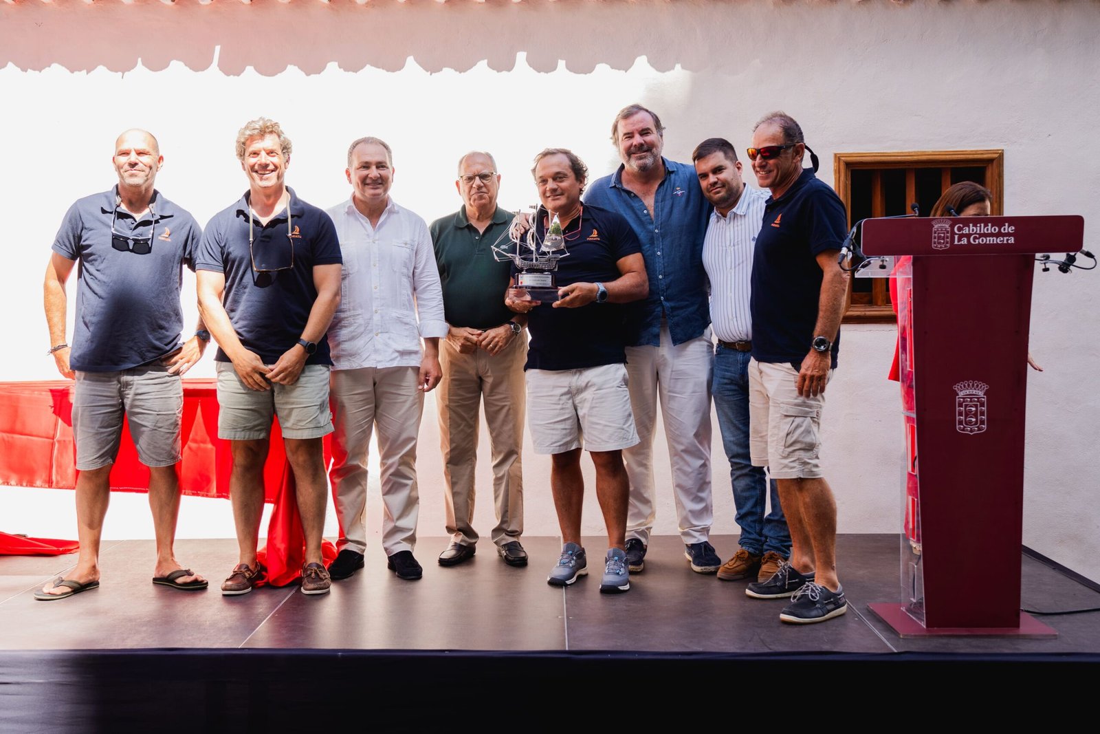 Makiato gana la XXXI Regata Oceánica Palos–La Gomera y Desafío 533 bate récord histórico en tiempo real.